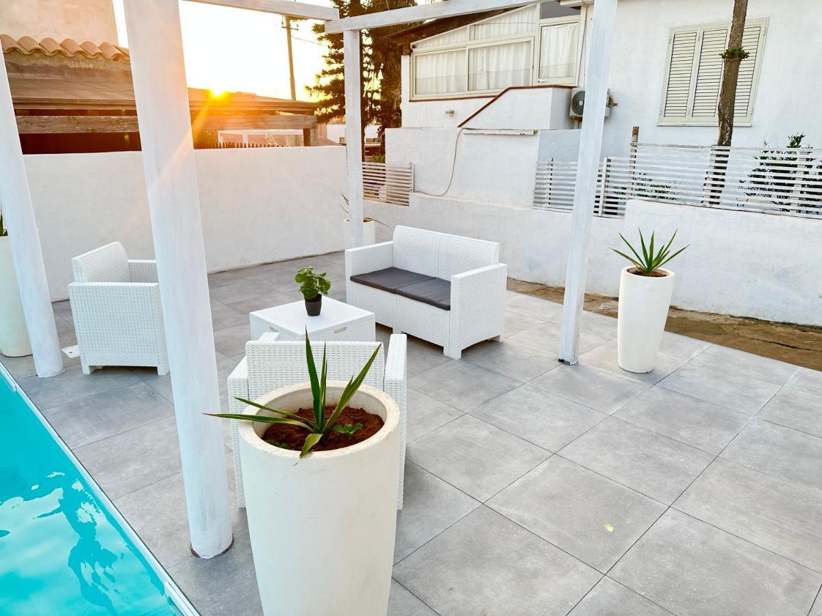 Case Vacanze "Estremo Sud" LMP Dış mekan fotoğraf