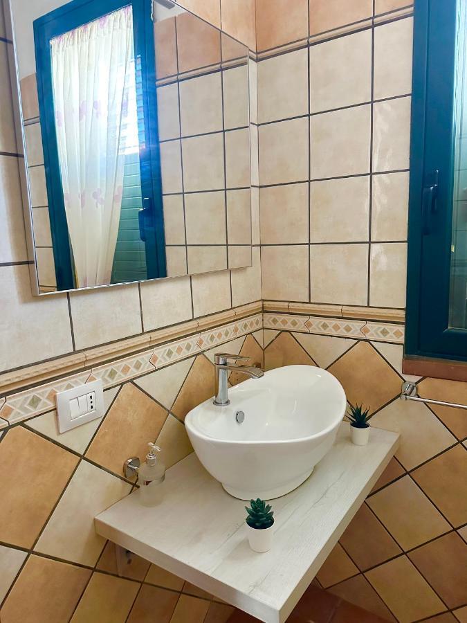 Case Vacanze "Estremo Sud" LMP Dış mekan fotoğraf